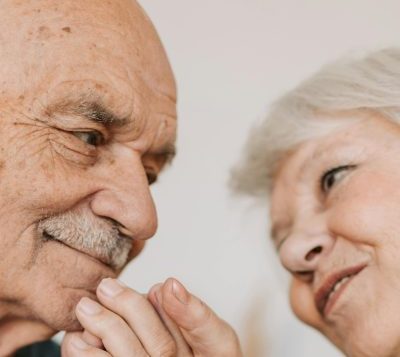 The power of eye-contact